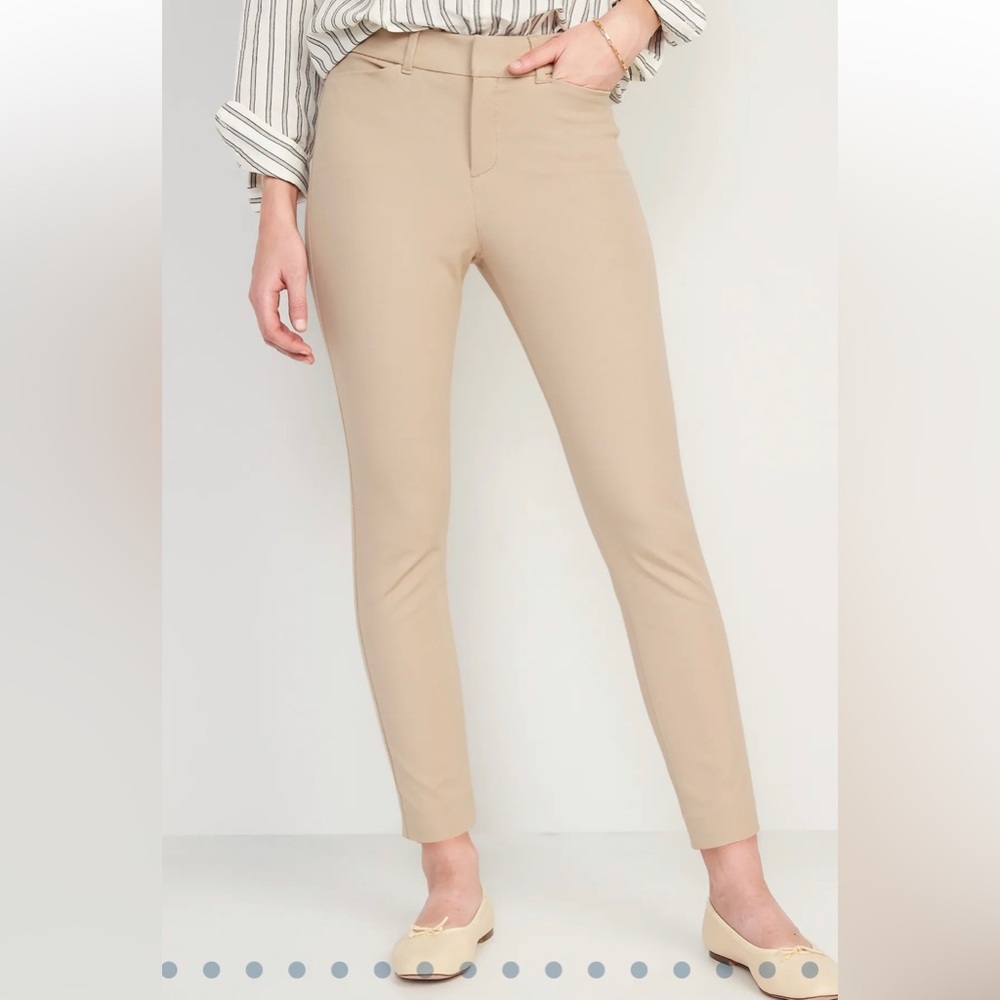 Women’s skinny tan pants, Size 12